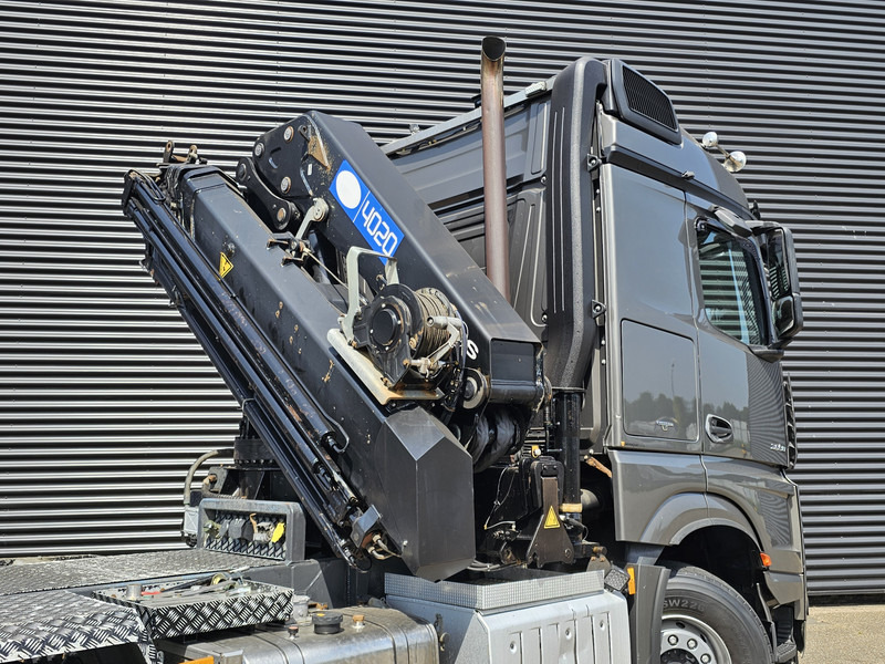 Camion grue Mercedes-Benz Arocs 2658 6x4 / HMF 40 t/m - 21.3 mtr / WINCH: photos 9 Camion grue Mercedes-Benz Arocs 2658 6x4 / HMF 40 t/m - 21.3 mtr / WINCH: photos 9