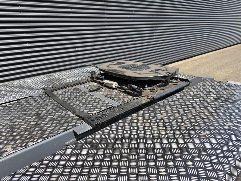 Camion grue Mercedes-Benz Arocs 2658 6x4 / HMF 40 t/m - 21.3 mtr / WINCH: photos 14 Camion grue Mercedes-Benz Arocs 2658 6x4 / HMF 40 t/m - 21.3 mtr / WINCH: photos 14