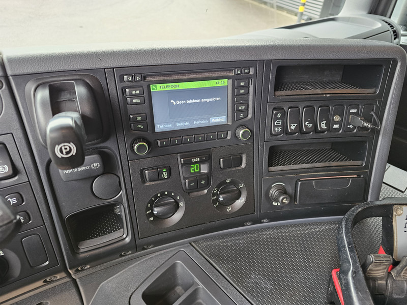 Crédit-bail de Scania P320 4x2 / PALFINGER PK14002 / CRANE/KRAN Scania P320 4x2 / PALFINGER PK14002 / CRANE/KRAN: photos 16 Crédit-bail de Scania P320 4x2 / PALFINGER PK14002 / CRANE/KRAN Scania P320 4x2 / PALFINGER PK14002 / CRANE/KRAN: photos 16