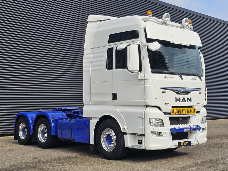 MAN TGX 33.560 6x4 / RETARDER / 464 dkm - Tracteur routier: photos 4 MAN TGX 33.560 6x4 / RETARDER / 464 dkm - Tracteur routier: photos 4