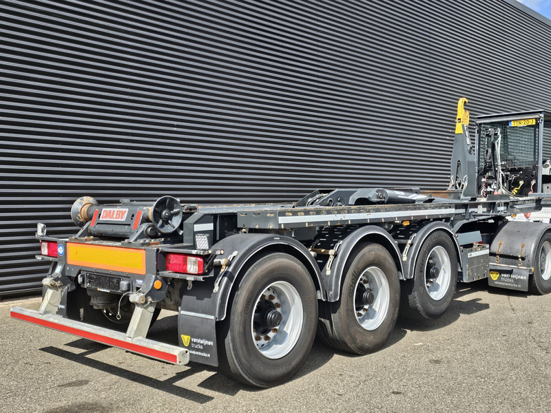 Van Bouwel 25T HOOKLIFT / ABROLKIPPER / LIFT AXLE - Semi-remorque porte-conteneur/ Caisse mobile: photos 5 Van Bouwel 25T HOOKLIFT / ABROLKIPPER / LIFT AXLE - Semi-remorque porte-conteneur/ Caisse mobile: photos 5