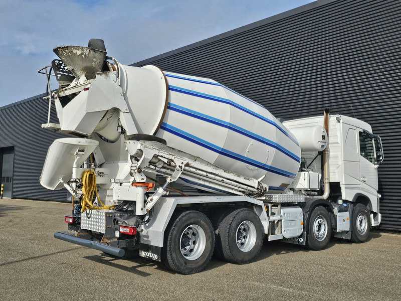 Volvo FH 540 8x4 / BOOGIE LIFT / 10m3 PUTZMEISTER - MIXER / MISCHER - Camion malaxeur: photos 5 Volvo FH 540 8x4 / BOOGIE LIFT / 10m3 PUTZMEISTER - MIXER / MISCHER - Camion malaxeur: photos 5