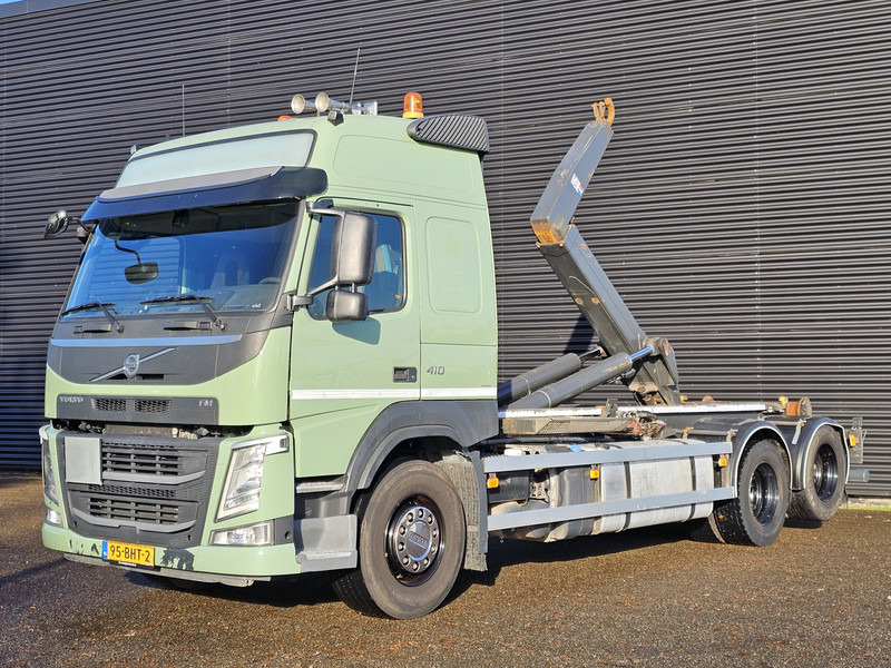 Volvo FM 420 / VDL 21T HOOKLIFT / EURO 6 / 6X2 - Camion ampliroll: photos 1 Volvo FM 420 / VDL 21T HOOKLIFT / EURO 6 / 6X2 - Camion ampliroll: photos 1