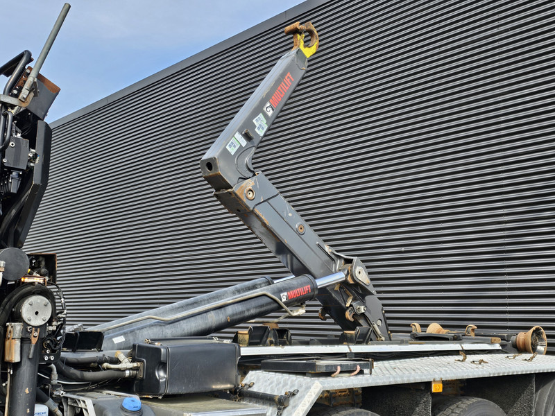 Crédit-bail de Volvo FMX 460 8x4-4 / HIAB Z CRANE + HOOKLIFT Volvo FMX 460 8x4-4 / HIAB Z CRANE + HOOKLIFT: photos 13