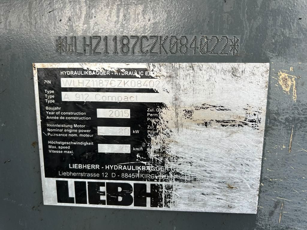 Liebherr A 912 Compact 3X Löffel 3 X Buckets Liebherr A 912 Compact guter Zustand - Pelle sur pneus: photos 3 Liebherr A 912 Compact 3X Löffel 3 X Buckets Liebherr A 912 Compact guter Zustand - Pelle sur pneus: photos 3