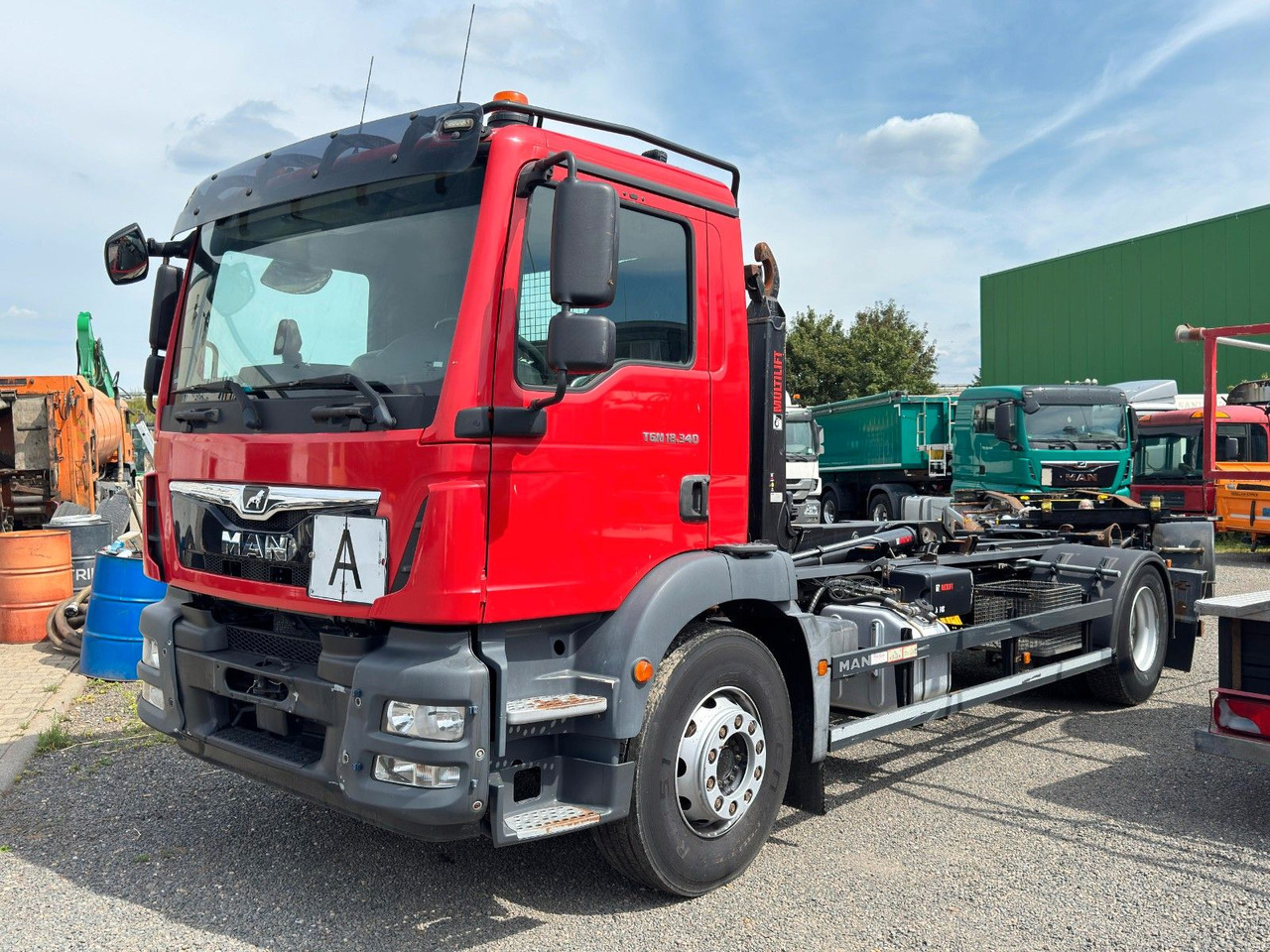 MAN 18.340 HIAB mit hydr. C-Verr. | Klima | Sperrdif - Camion ampliroll: photos 1 MAN 18.340 HIAB mit hydr. C-Verr. | Klima | Sperrdif - Camion ampliroll: photos 1