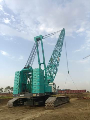 Kobelco CKE2500 - Grue sur chenilles: photos 1 Kobelco CKE2500 - Grue sur chenilles: photos 1