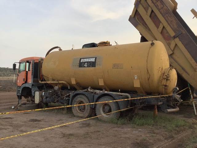 MAN 33.363 - Camion citerne: photos 2 MAN 33.363 - Camion citerne: photos 2