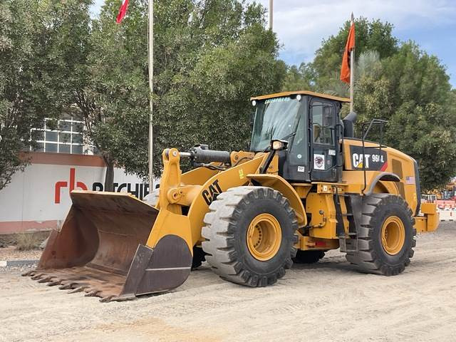 CAT 966L - Chargeuse sur pneus: photos 1 CAT 966L - Chargeuse sur pneus: photos 1