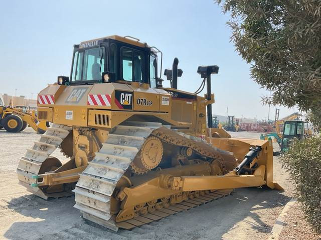 CAT D7R LGP Series II - Bulldozer: photos 3 CAT D7R LGP Series II - Bulldozer: photos 3
