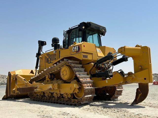 CAT D8 - Bulldozer: photos 2 CAT D8 - Bulldozer: photos 2
