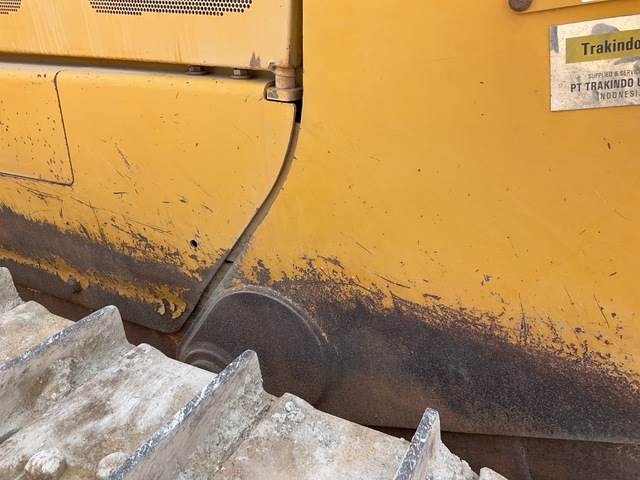 Bulldozer CAT D8R: photos 8