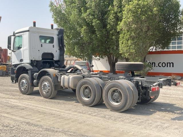 Mercedes-Benz Arocs 4240 - Châssis cabine: photos 2 Mercedes-Benz Arocs 4240 - Châssis cabine: photos 2