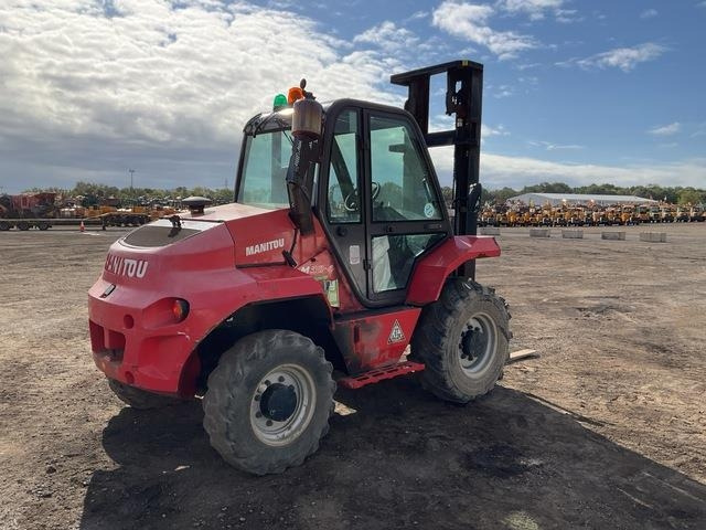 Manitou M30-4 - Chariot tout terrain: photos 3 Manitou M30-4 - Chariot tout terrain: photos 3