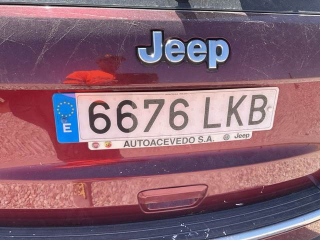 Voiture Jeep Grand Cherokee: photos 6