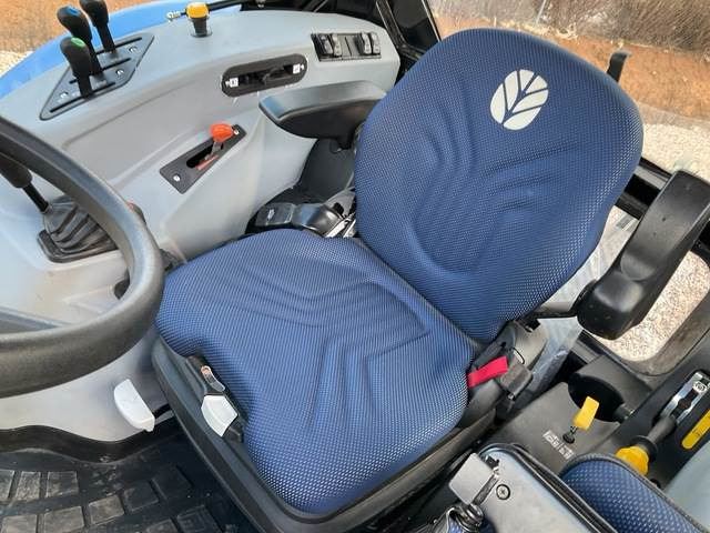 Tracteur agricole New Holland T5.100: photos 15