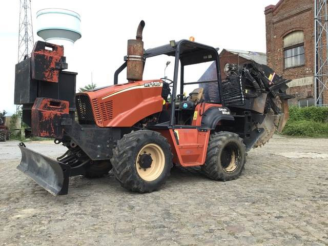 Ditch Witch RT115H - Trancheuse: photos 1 Ditch Witch RT115H - Trancheuse: photos 1