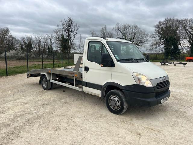 Iveco Daily 35C15 - Remorqueuse: photos 4 Iveco Daily 35C15 - Remorqueuse: photos 4