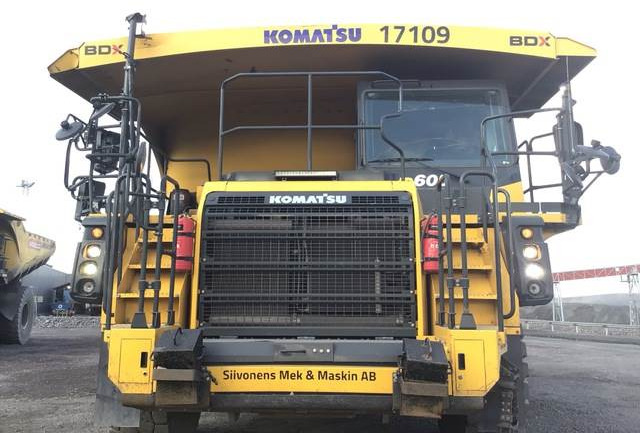 Tombereau rigide Komatsu HD605-8EU: photos 12