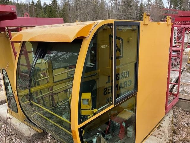 Kroll K420 - Grue à tour: photos 1 Kroll K420 - Grue à tour: photos 1