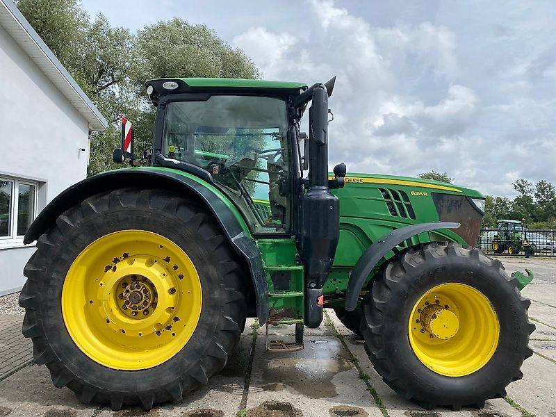 John Deere 6215R AutoPowr FKH+FZW - Tracteur agricole: photos 5 John Deere 6215R AutoPowr FKH+FZW - Tracteur agricole: photos 5