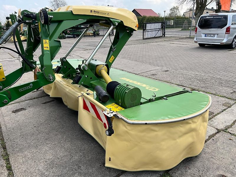 Krone EasyCut F320M - Faucheuse: photos 5 Krone EasyCut F320M - Faucheuse: photos 5