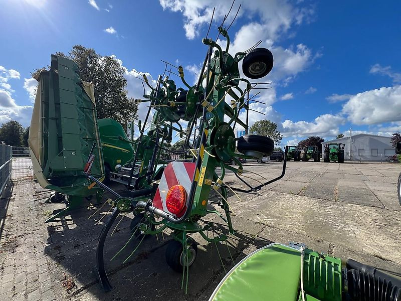 Krone Vendro 900 KW 103-24 - Faneuse: photos 4 Krone Vendro 900 KW 103-24 - Faneuse: photos 4