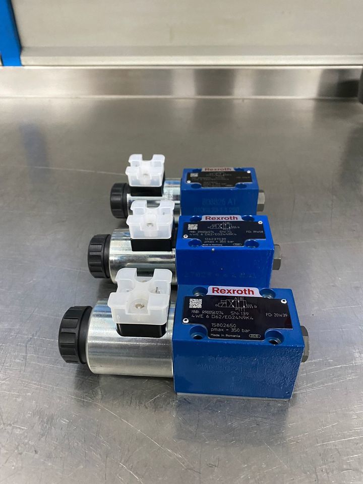 BOSCH / REXROTH R90056276 - Valve hydraulique pour Engins de chantier: photos 1 BOSCH / REXROTH R90056276 - Valve hydraulique pour Engins de chantier: photos 1