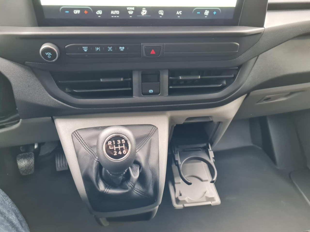 Fourgonnette Ford Custom Kasten L1 Trend KLIMA KAMERA VERKLEIDUNG: photos 16