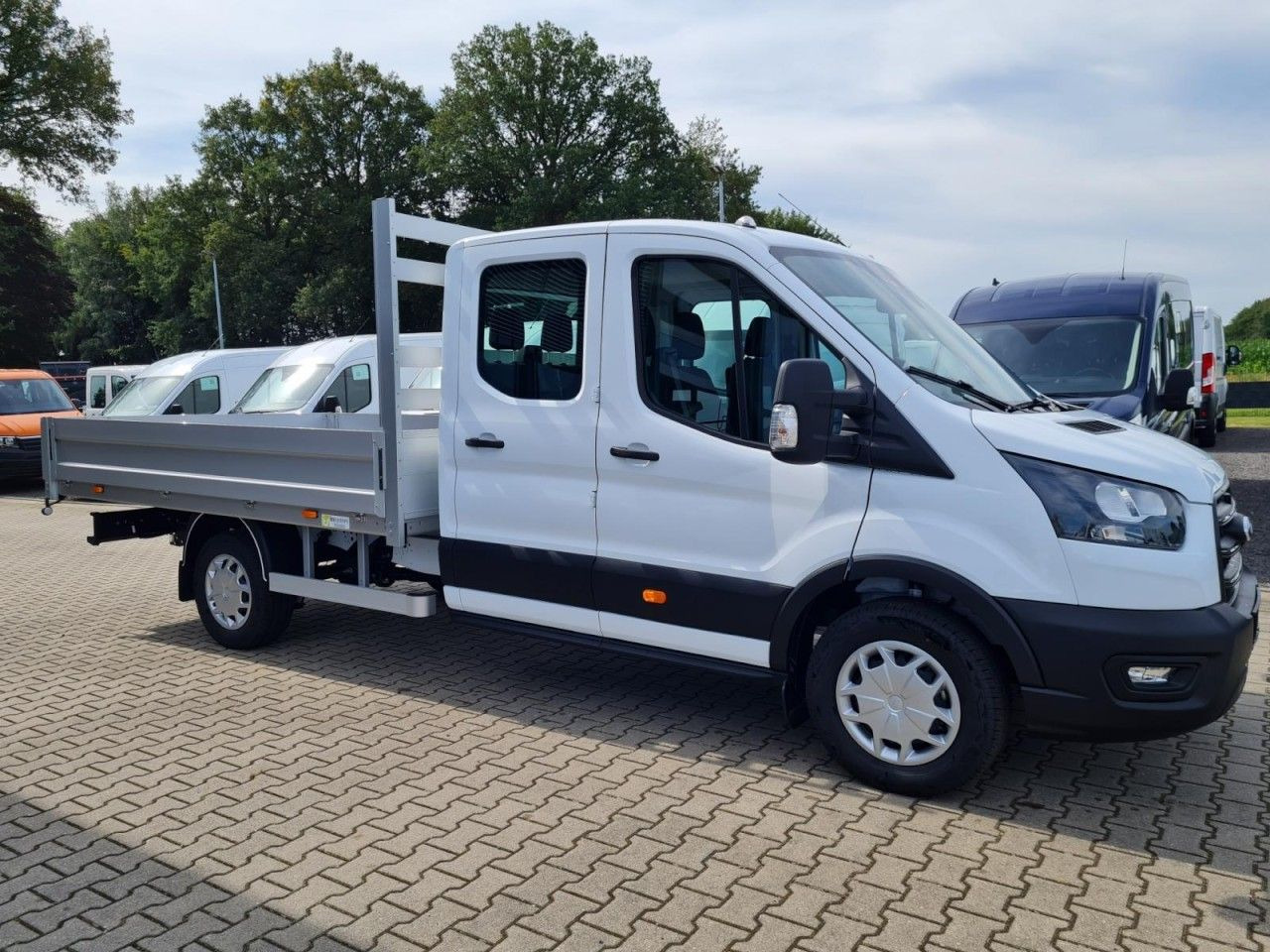 Ford Transit 350 Doka L3 L4 Trend RWD AHK KLIMA TEMPO - Utilitaire plateau: photos 3 Ford Transit 350 Doka L3 L4 Trend RWD AHK KLIMA TEMPO - Utilitaire plateau: photos 3
