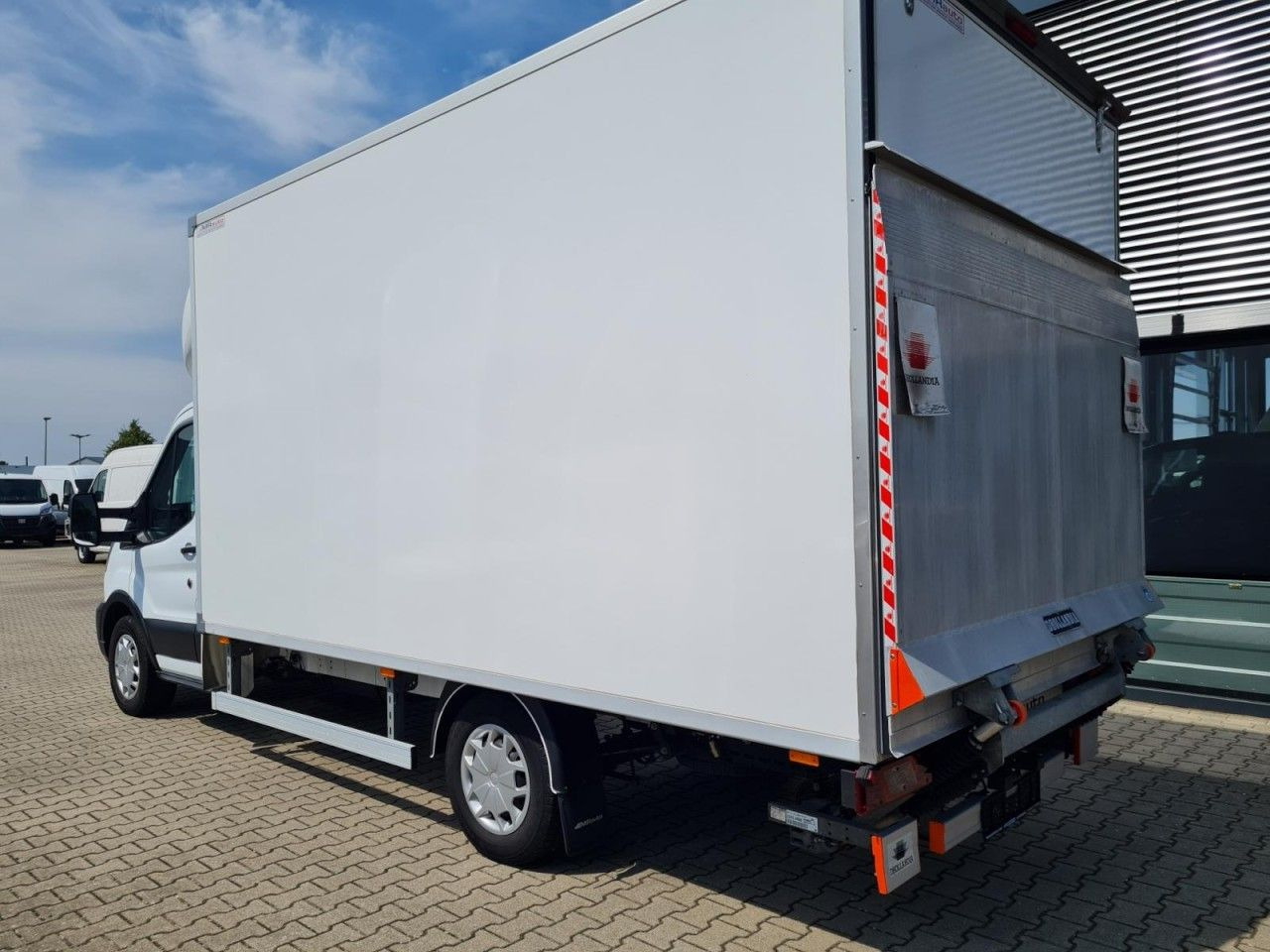 Ford Transit 350 Koffer mit LBW TDCi Trend KLIMA AUTO - Fourgon grand volume: photos 5 Ford Transit 350 Koffer mit LBW TDCi Trend KLIMA AUTO - Fourgon grand volume: photos 5