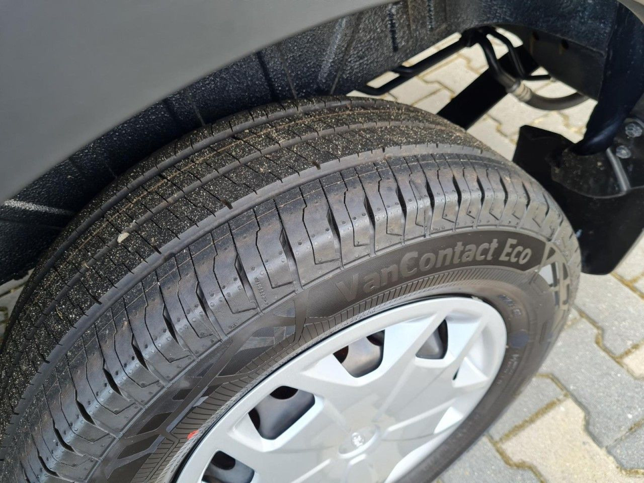 Crédit-bail de  Ford Transit 350 Kombi L3 Trend 8 Sitze KAMERA AHK Ford Transit 350 Kombi L3 Trend 8 Sitze KAMERA AHK: photos 20