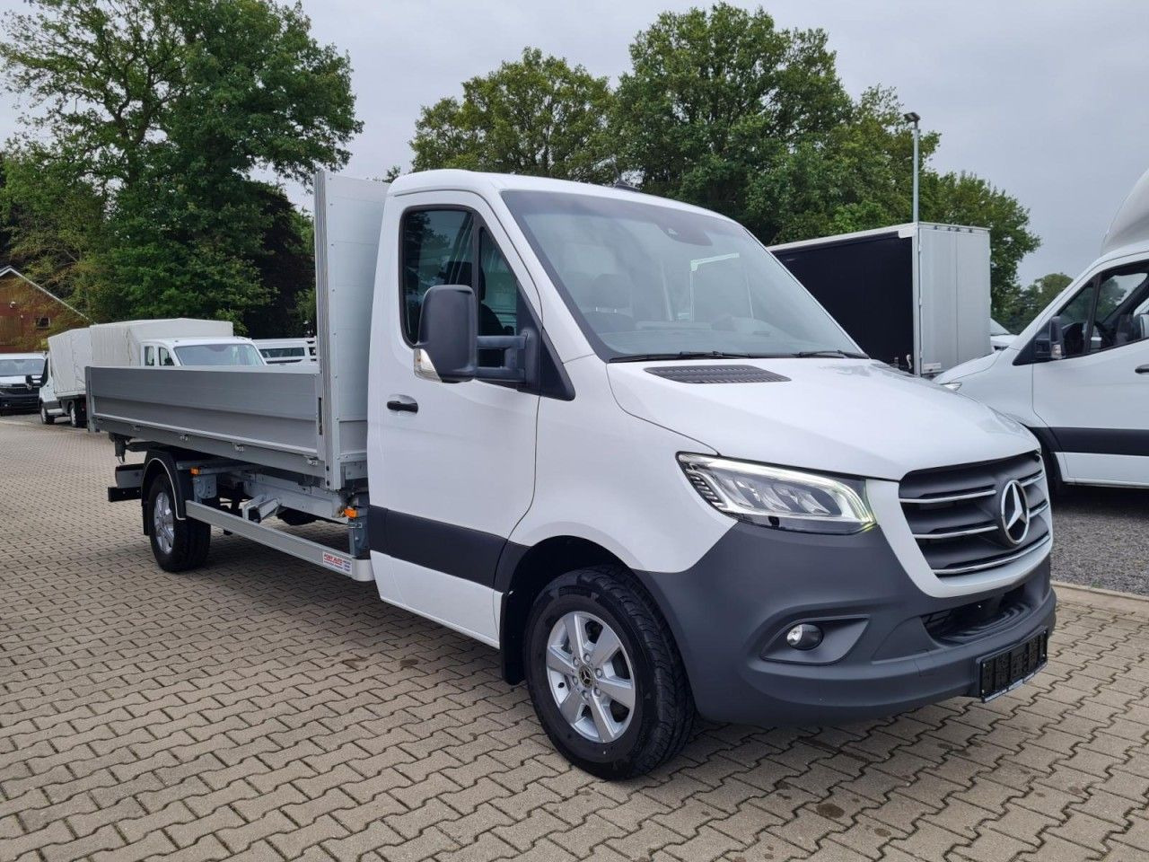 Mercedes-Benz Sprinter 317 CDI 3 Seiten kipper RWD AHK LED NAV - Utilitaire benne: photos 5 Mercedes-Benz Sprinter 317 CDI 3 Seiten kipper RWD AHK LED NAV - Utilitaire benne: photos 5
