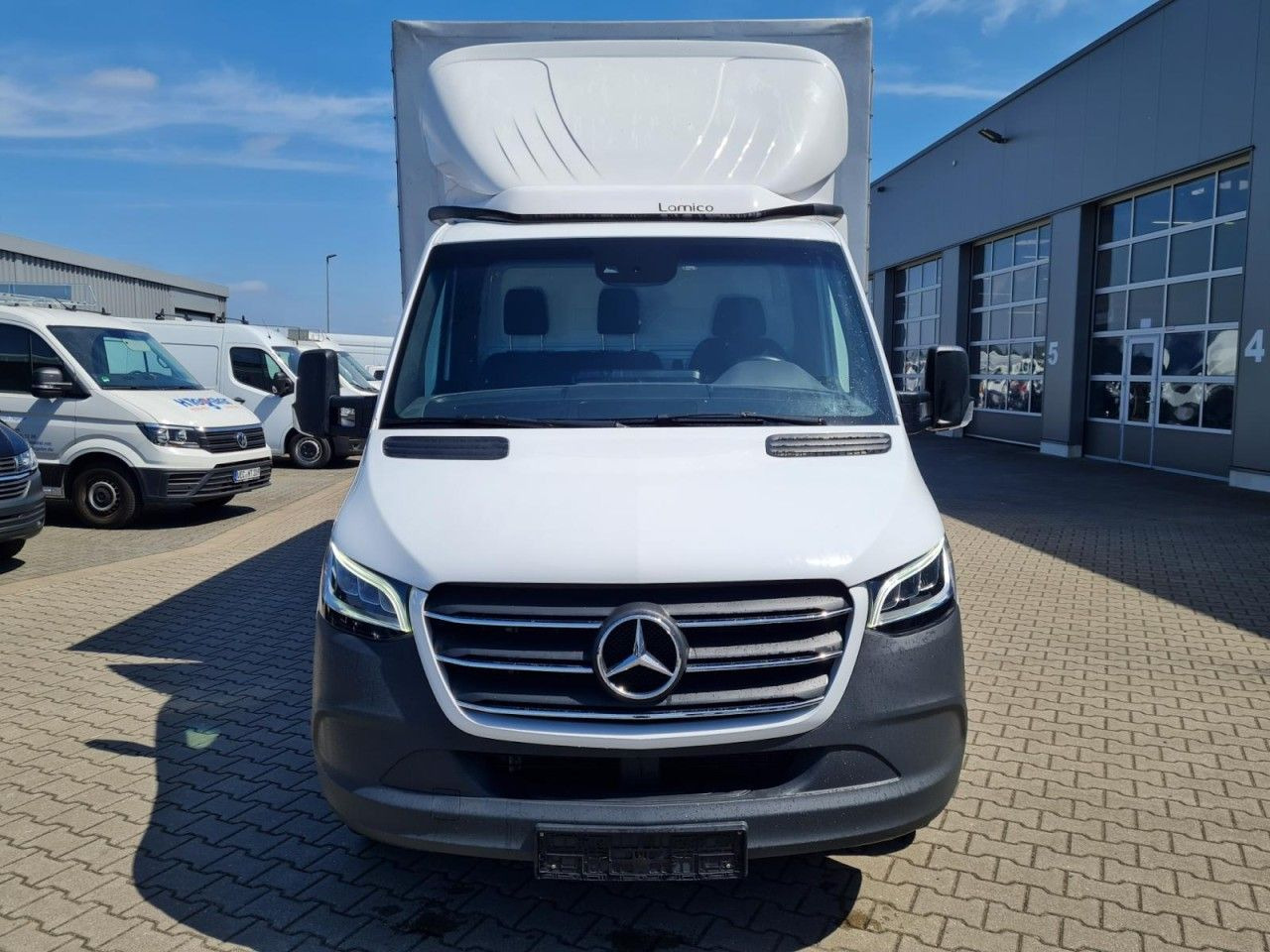 Mercedes-Benz Sprinter 317 Pritsche Plane 10 Pal. RWD LED - Utilitaire rideaux coulissants (PLSC): photos 2 Mercedes-Benz Sprinter 317 Pritsche Plane 10 Pal. RWD LED - Utilitaire rideaux coulissants (PLSC): photos 2