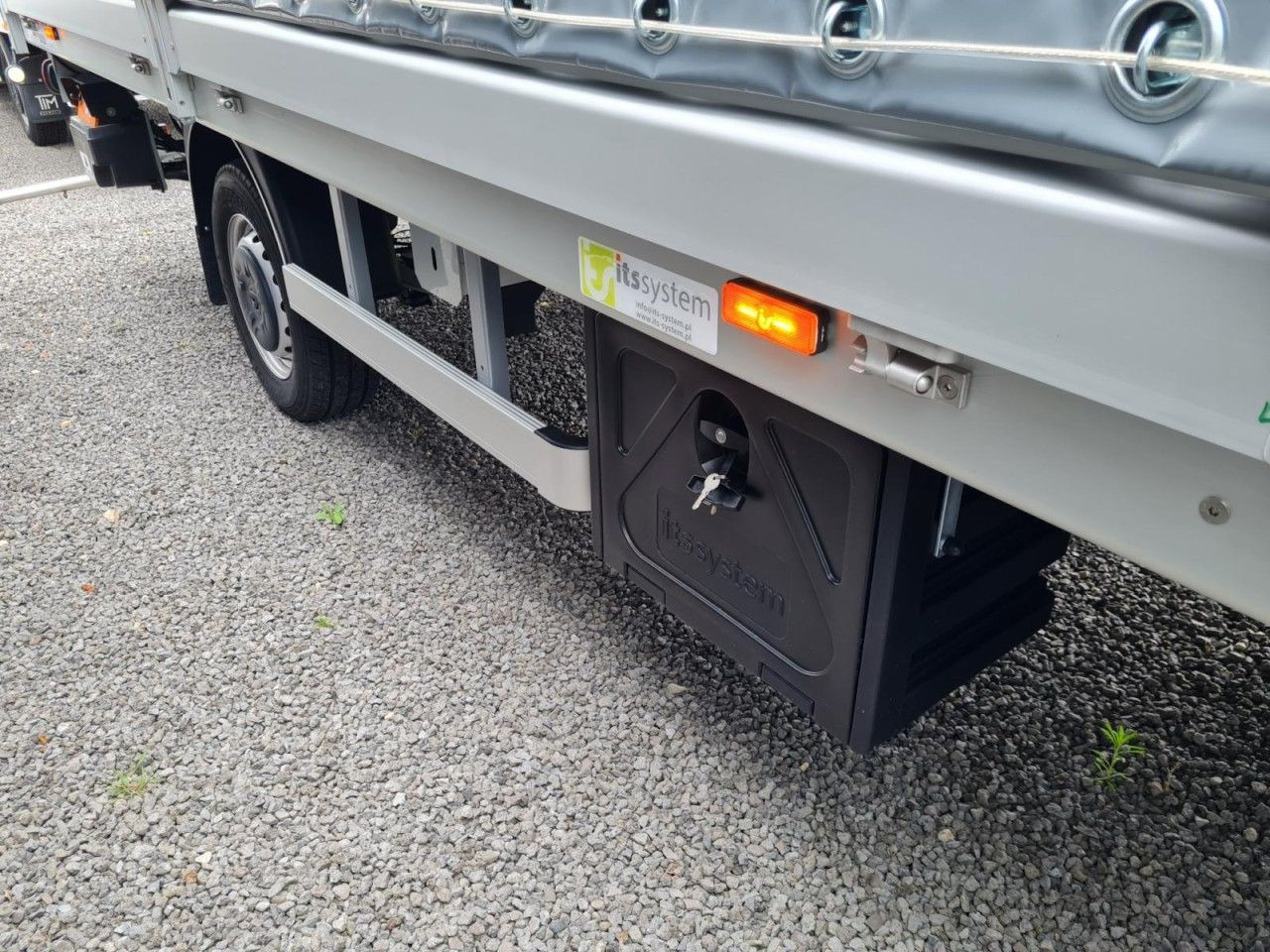 Renault Master 3,5t Pritsche Schiebe Plane dCi LBW Luftf - Utilitaire rideaux coulissants (PLSC): photos 5 Renault Master 3,5t Pritsche Schiebe Plane dCi LBW Luftf - Utilitaire rideaux coulissants (PLSC): photos 5