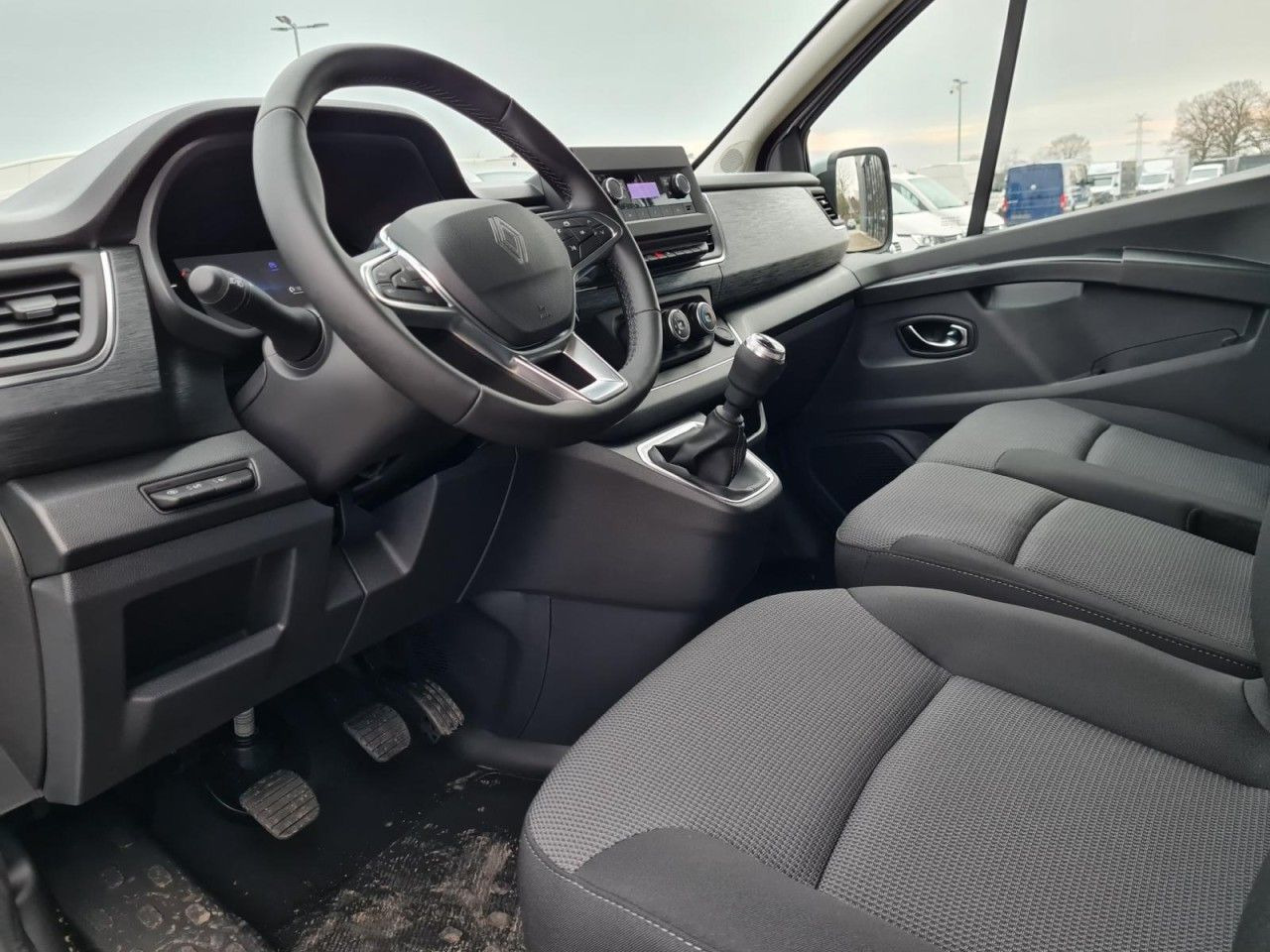 Voiture Renault Trafic Kombi 9-Sitze L2 Grand Equilibre KLIMA TE: photos 8