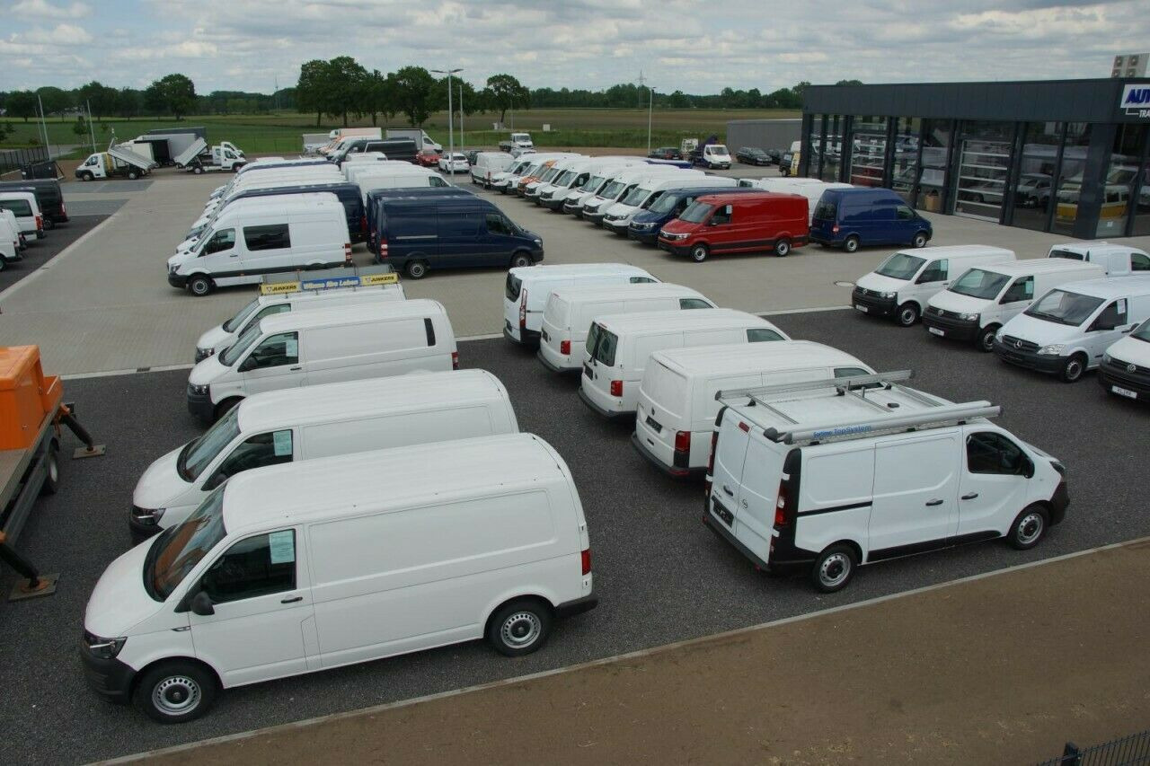 Voiture Renault Trafic Kombi 9-Sitze L2 Grand Equilibre KLIMA TE: photos 28