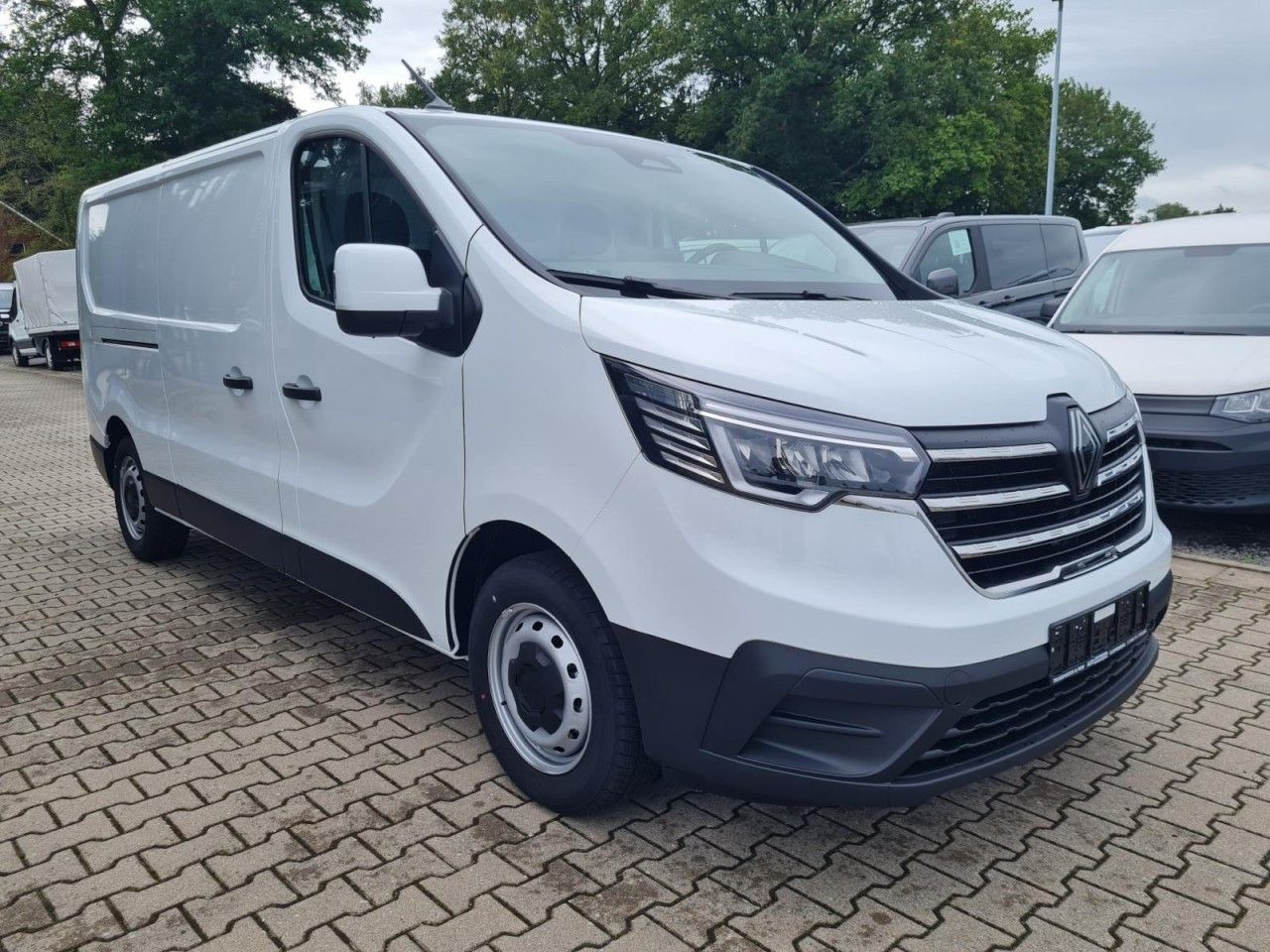 Renault Trafic Kühlkasten 3.0t L2 KLIMA LED NAVI_APP TEM - Utilitaire frigorifique: photos 3 Renault Trafic Kühlkasten 3.0t L2 KLIMA LED NAVI_APP TEM - Utilitaire frigorifique: photos 3