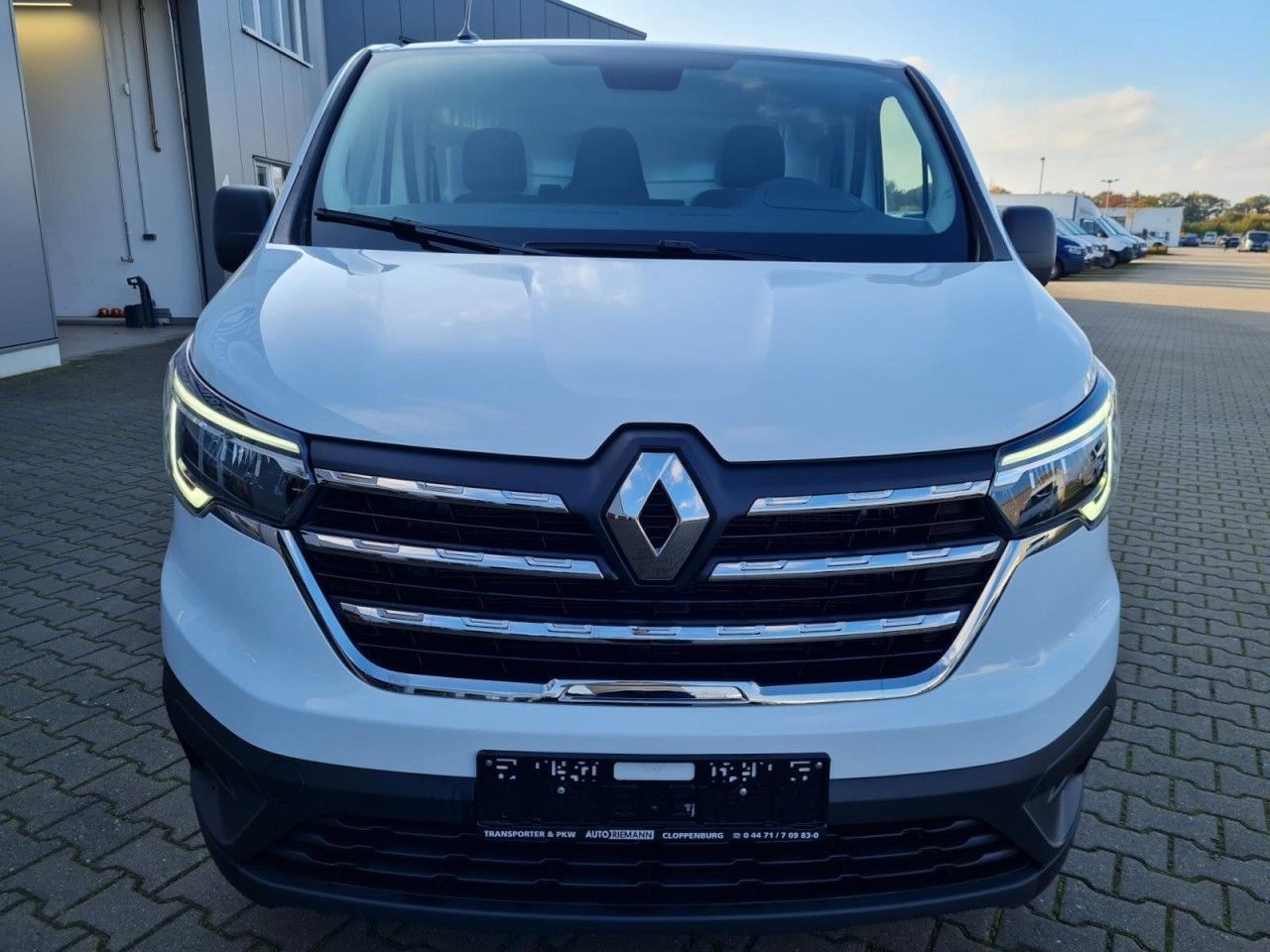Renault Trafic Kühlkasten L2 Frischdienst 3.07 to TEMPOM - Utilitaire frigorifique: photos 3 Renault Trafic Kühlkasten L2 Frischdienst 3.07 to TEMPOM - Utilitaire frigorifique: photos 3