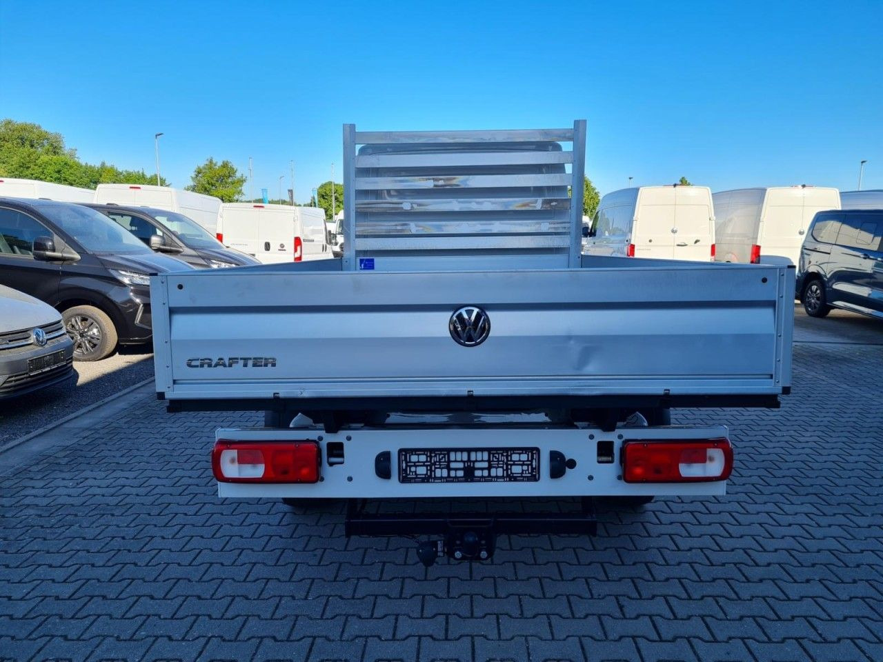 Volkswagen Crafter 35 Doka TDI lang AHK Klima - Utilitaire plateau, Utilitaire double cabine: photos 5 Volkswagen Crafter 35 Doka TDI lang AHK Klima - Utilitaire plateau, Utilitaire double cabine: photos 5