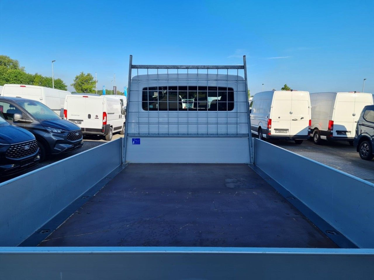 Volkswagen Crafter 35 Doka TDI lang AHK Klima - Utilitaire plateau, Utilitaire double cabine: photos 5 Volkswagen Crafter 35 Doka TDI lang AHK Klima - Utilitaire plateau, Utilitaire double cabine: photos 5