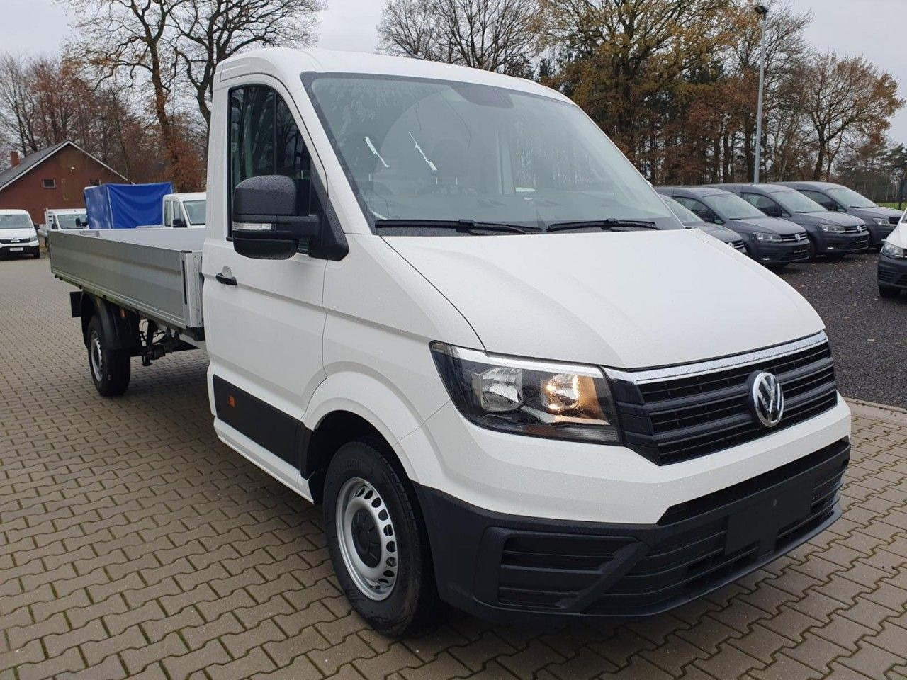 Volkswagen Crafter 35 Pritsche TDi L4 lang KLIMA TEMPOMAT - Utilitaire plateau: photos 2 Volkswagen Crafter 35 Pritsche TDi L4 lang KLIMA TEMPOMAT - Utilitaire plateau: photos 2