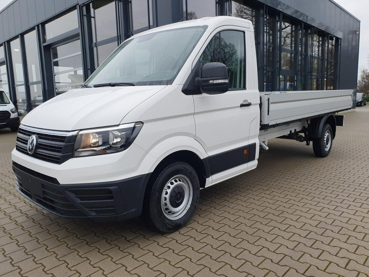 Volkswagen Crafter 35 Pritsche TDi L4 lang KLIMA TEMPOMAT - Utilitaire plateau: photos 2 Volkswagen Crafter 35 Pritsche TDi L4 lang KLIMA TEMPOMAT - Utilitaire plateau: photos 2