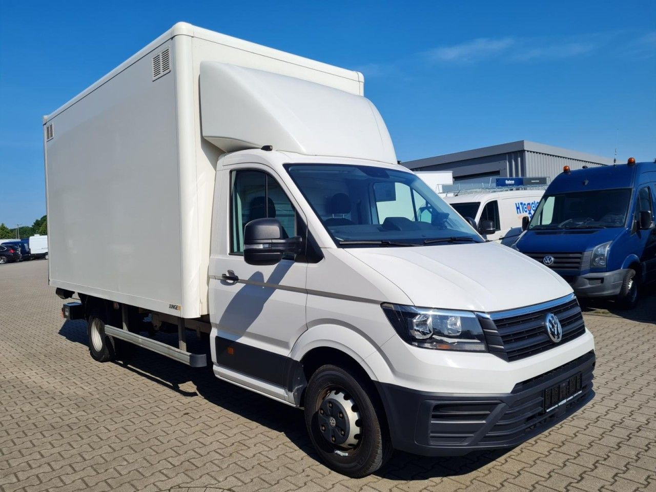 Volkswagen Crafter 50 Koffer hoch 2.0 TDI LBW KLIMA KAMERA - Fourgon grand volume: photos 3 Volkswagen Crafter 50 Koffer hoch 2.0 TDI LBW KLIMA KAMERA - Fourgon grand volume: photos 3