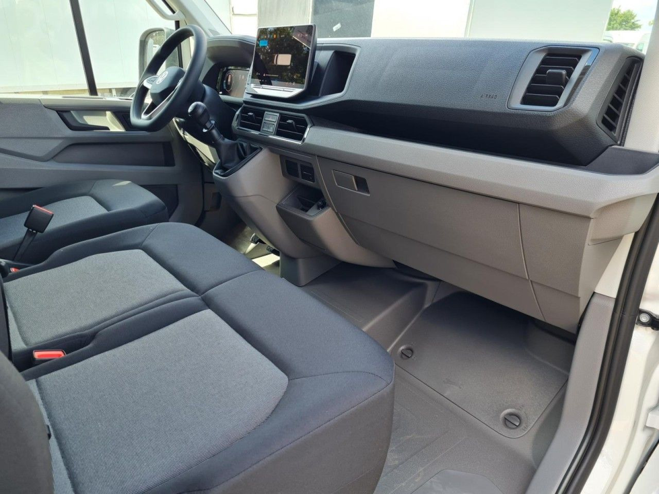 Fourgonnette Volkswagen Crafter Kasten MR L3H3 KLIMA TEMPOMAT Mod. 25: photos 8