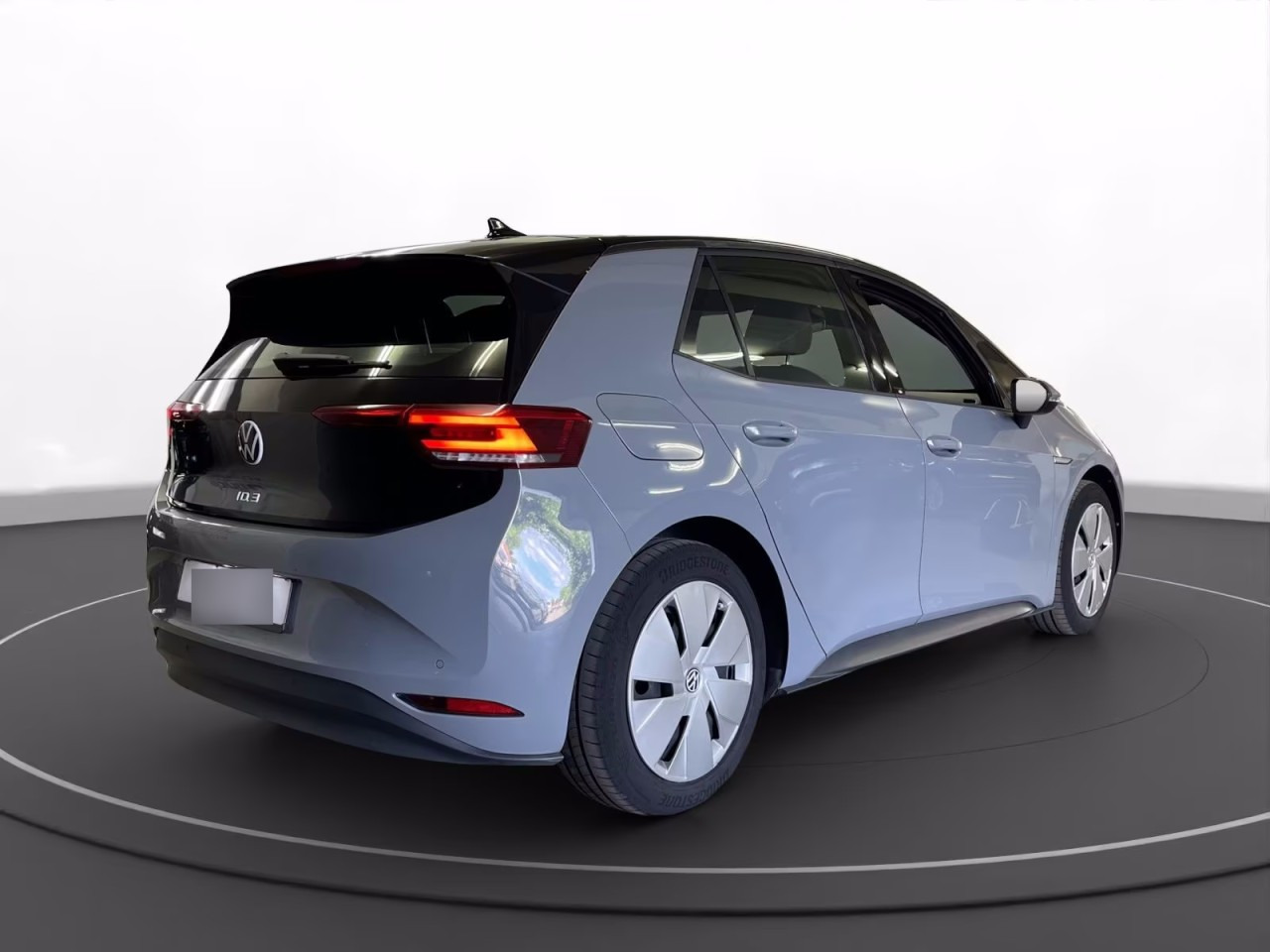 Volkswagen ID.3 Pure Performance - Voiture: photos 3 Volkswagen ID.3 Pure Performance - Voiture: photos 3