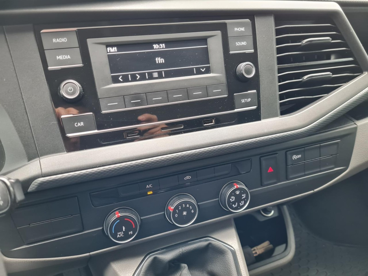 Utilitaire plateau, Utilitaire double cabine Volkswagen T6.1 Doka Pritsche Plane 6-Sitze Klima Komfort: photos 12 Utilitaire plateau, Utilitaire double cabine Volkswagen T6.1 Doka Pritsche Plane 6-Sitze Klima Komfort: photos 12