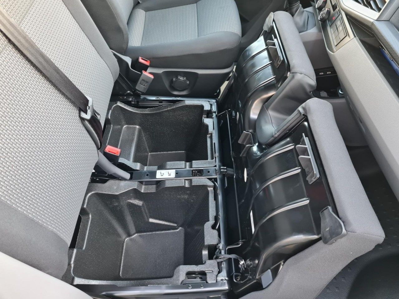 Fourgonnette Volkswagen T6.1 Kasten lang DSG KLIMA KOMFORT ACC TEMPO PDC: photos 20