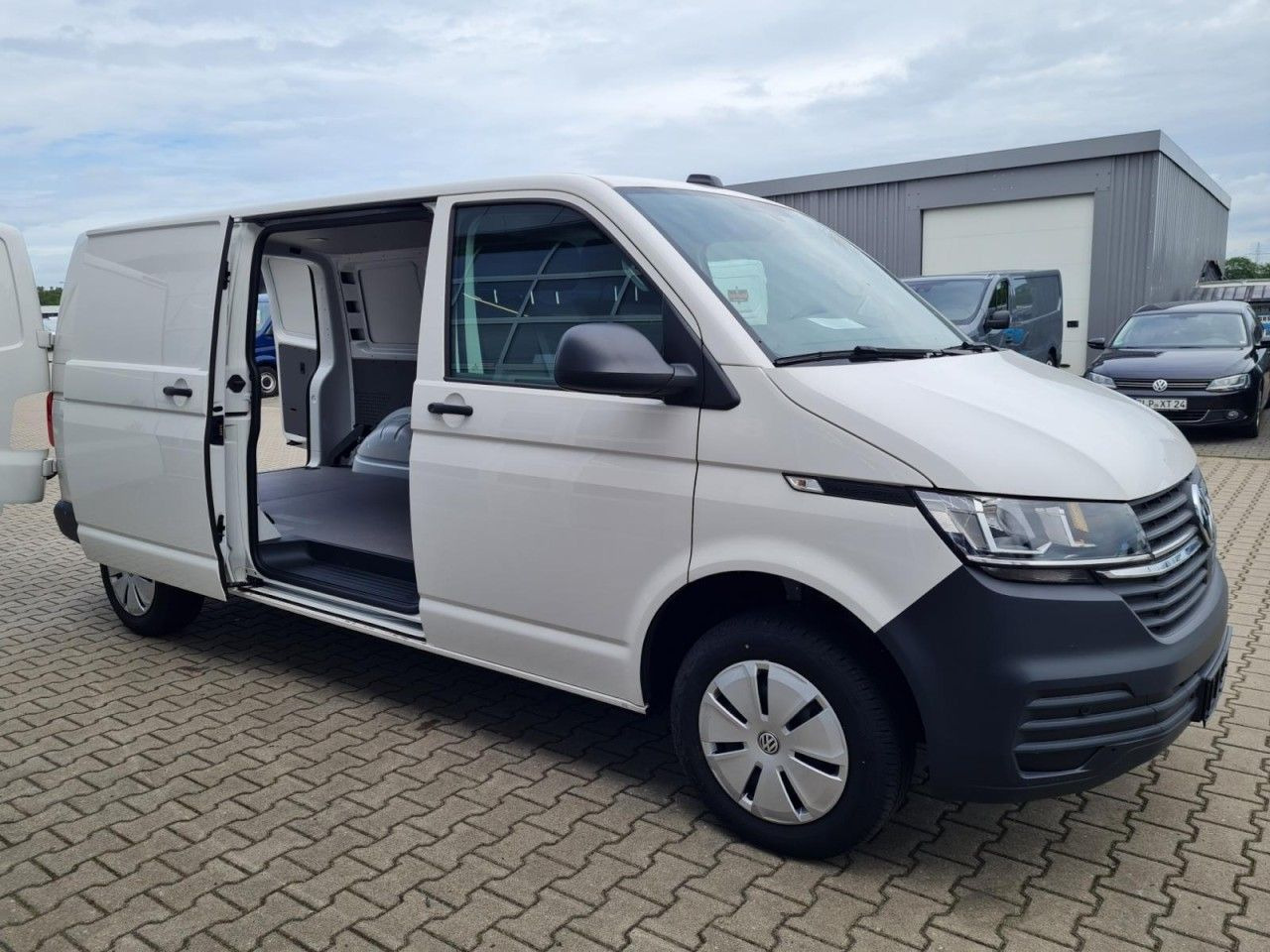 Fourgonnette Volkswagen T6.1 Kasten lang DSG KLIMA KOMFORT ACC TEMPO PDC: photos 16