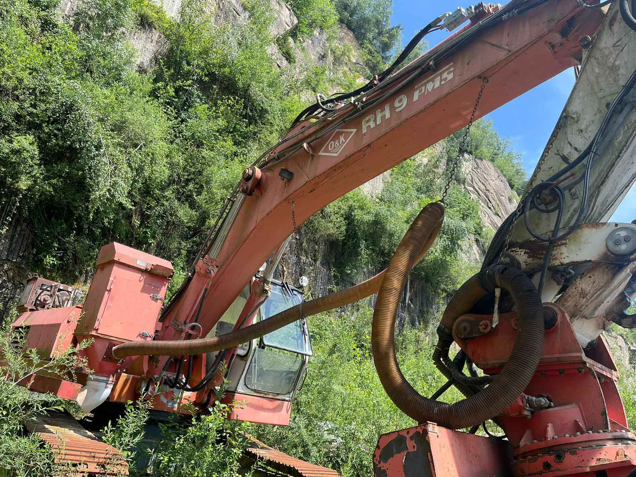 O&K RH9 PMS mit Wimmer blast hole drilling rig / Sprengloch-Bohrgerät - Foreuse: photos 2 O&K RH9 PMS mit Wimmer blast hole drilling rig / Sprengloch-Bohrgerät - Foreuse: photos 2